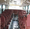 路線タイプ大型バス（60名乗り）車内